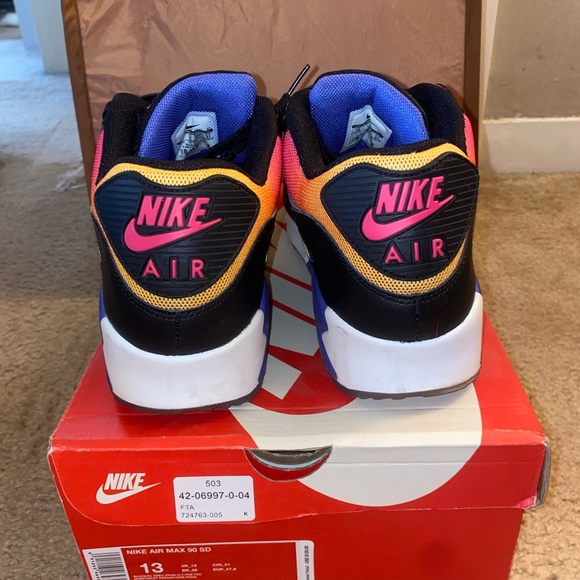 Nike Air Max 90 - Picture 3 of 5